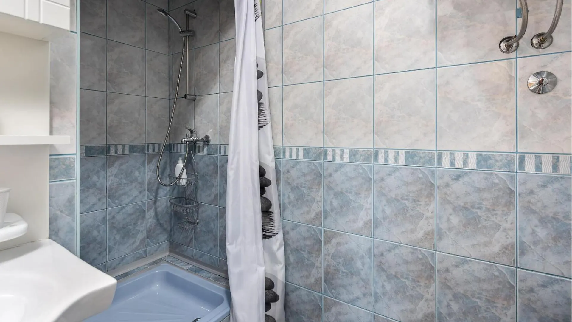 Amazing Apartment In Kostrena With Wifi 0*,